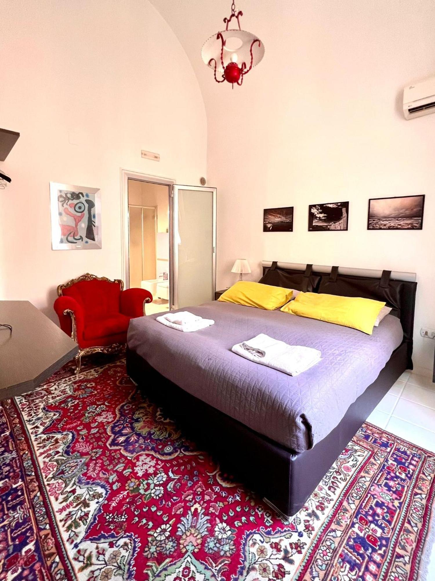Saint Patrick Guest House บาร์เลตตา ภายนอก รูปภาพ